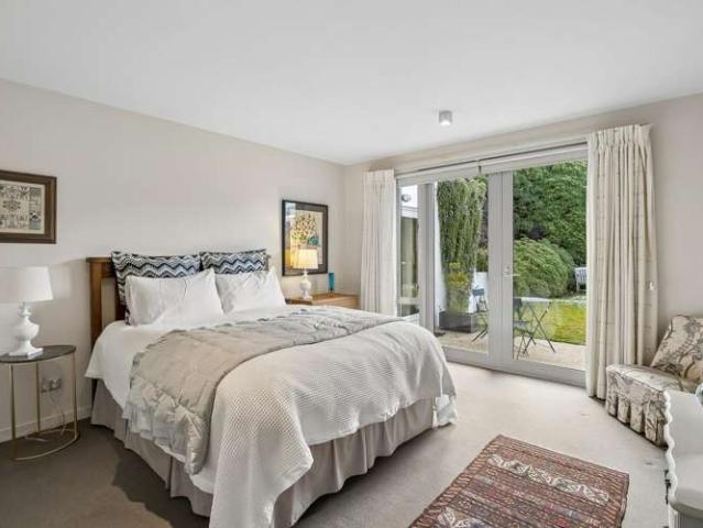 House for sale in Otakou