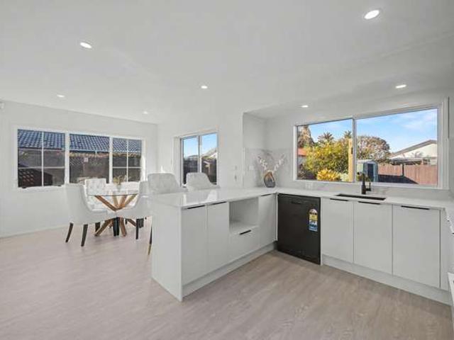 House for sale in Manurewa, Oroua County