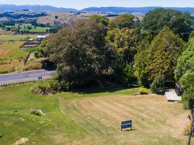 Land for sale in Kimbolton