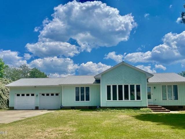 House for sale in Harrells, North Carolina