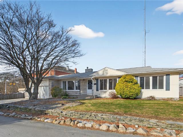 Property for sale in Coventry, Rhode Island