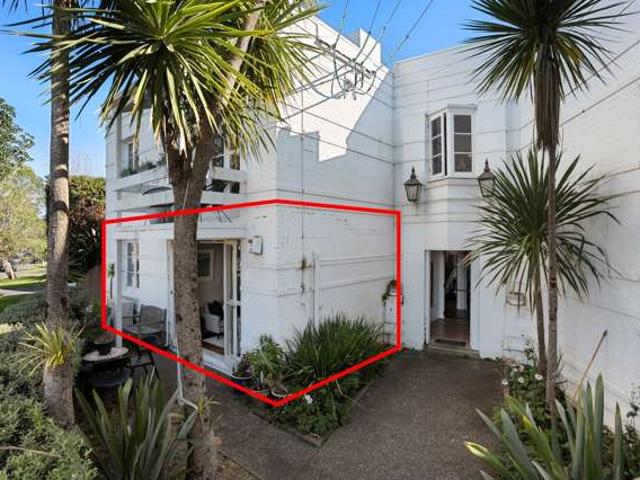 Apartment for sale in Herne Bay