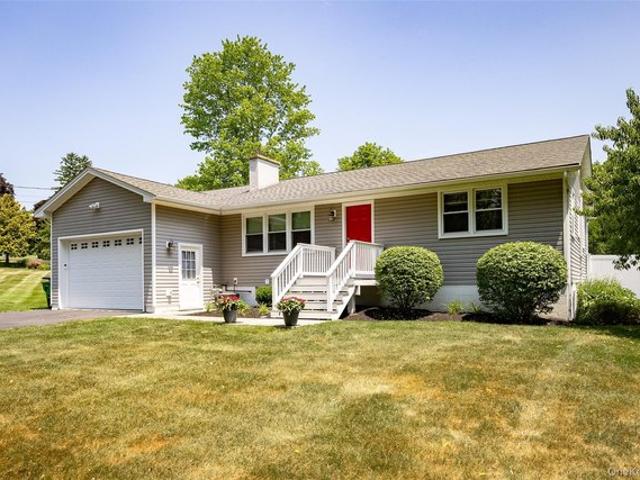 House for sale in Wappingers Falls, New York