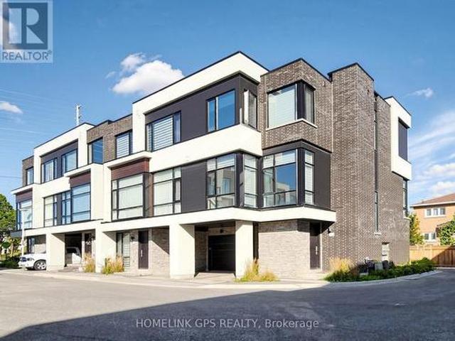 House for sale in Yongehurst, Richmond Hill