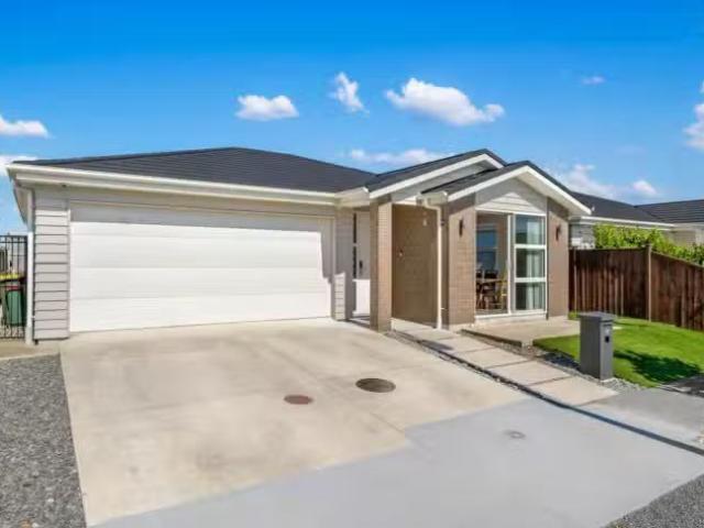 House for sale in Papakura, Oroua County