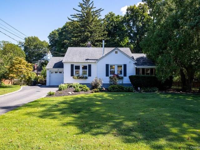 House for sale in Huntington, New York