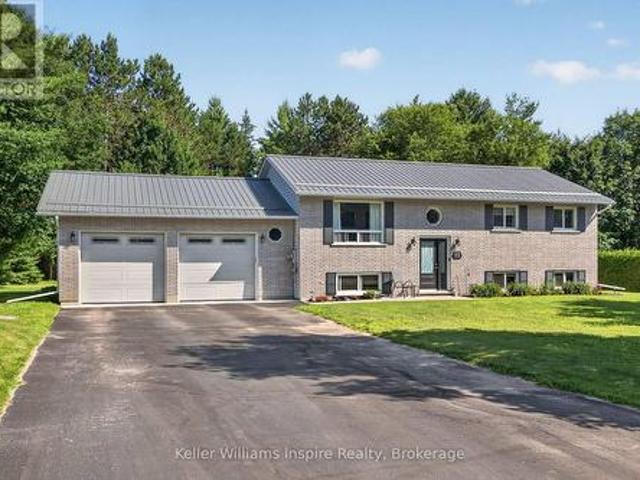 House for sale in Renfrew, Ontario