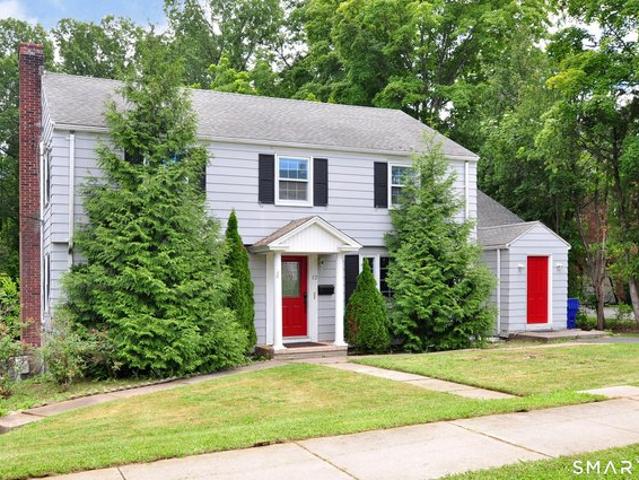 House for sale in Bloomfield, Connecticut