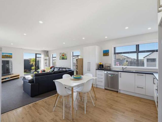 Townhouse for sale in Kaiapoi, Canterbury