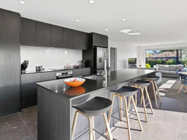 House for sale in Casebrook, Canterbury