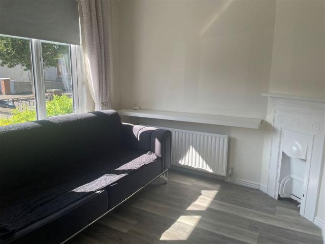 House to rent in Bluebell, North Tipperary