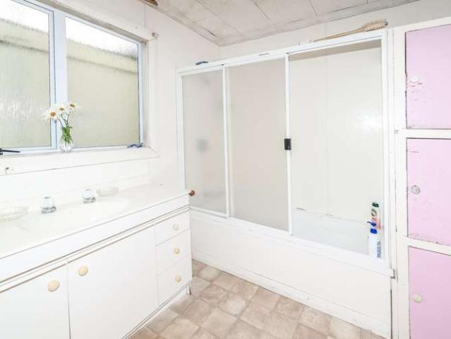 House for sale in Otakou