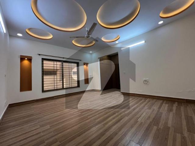 House for sale in Multan, Islamabad Capital Territory