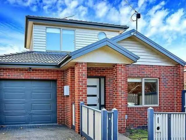 House for rent in Ascot Vale