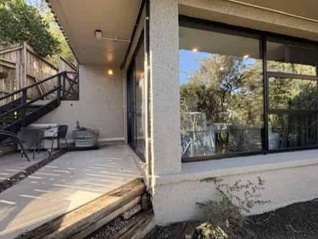 House for rent in Otakou