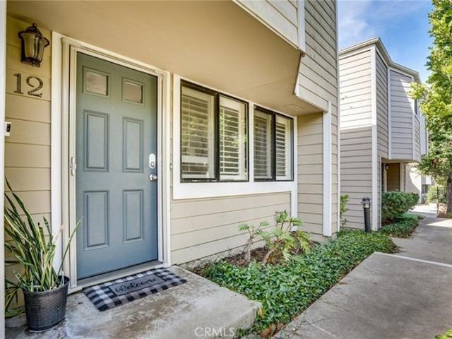 Townhouse for sale in Corona Del Mar, California