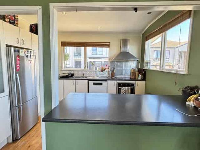 House for rent in Howick, Oroua County