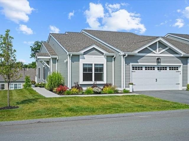 Condo for sale in Millbury, Massachusetts