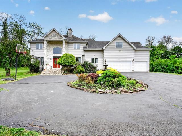 House for sale in Holmes, New York