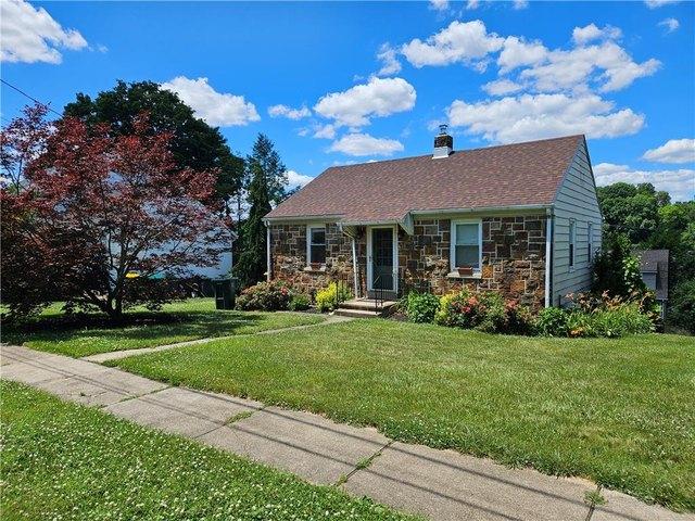 House for sale in Easton, Pennsylvania