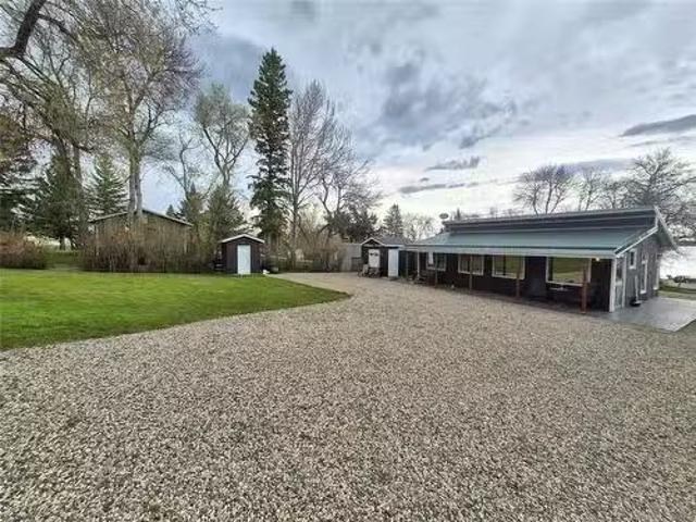 House for sale in Sandy Lake, Manitoba