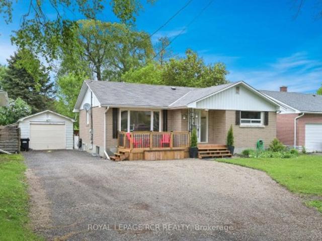 House for sale in Beeton, Central Ontario