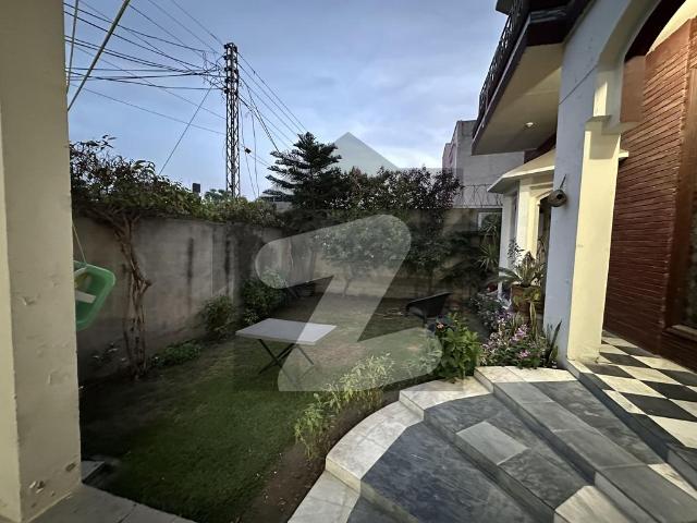House for sale in Faisalabad, Islamabad Capital Territory