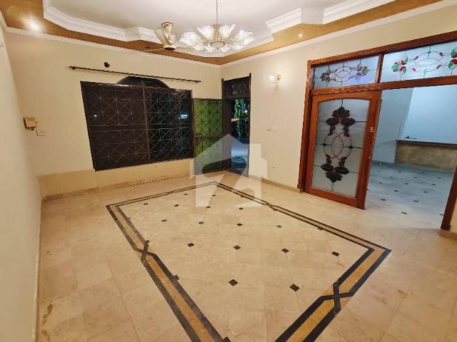 Office for rent in Rawalpindi, Islamabad Capital Territory