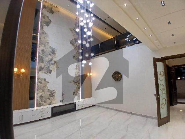 House for sale in Faisalabad, Islamabad Capital Territory