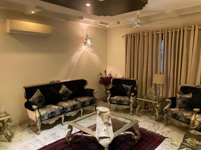 House for sale in Johar Town, Islamabad Capital Territory