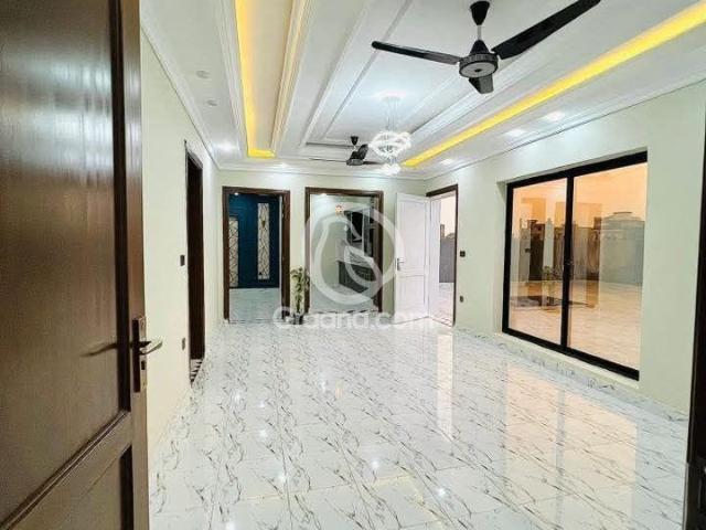 House for sale in Peshawar, North West Frontier Province