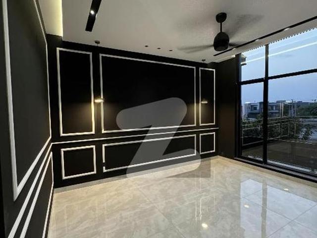 House for sale in تحصیل فیصل آباد شہر, فیصل آباد ڈویژن