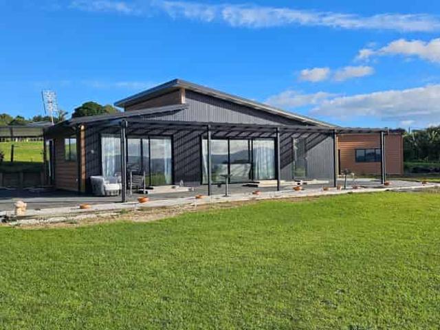 House for rent in Awhitu, Oroua County