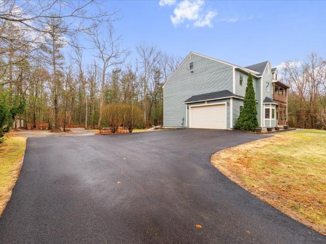 House for sale in Charlton, Massachusetts