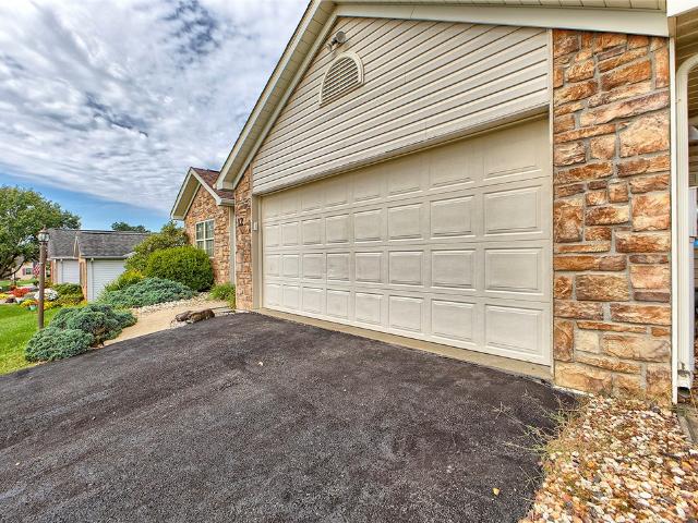 House for sale in Whites Hill, Hempfield Township