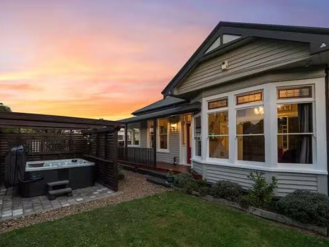 House for sale in Heathcote, Canterbury