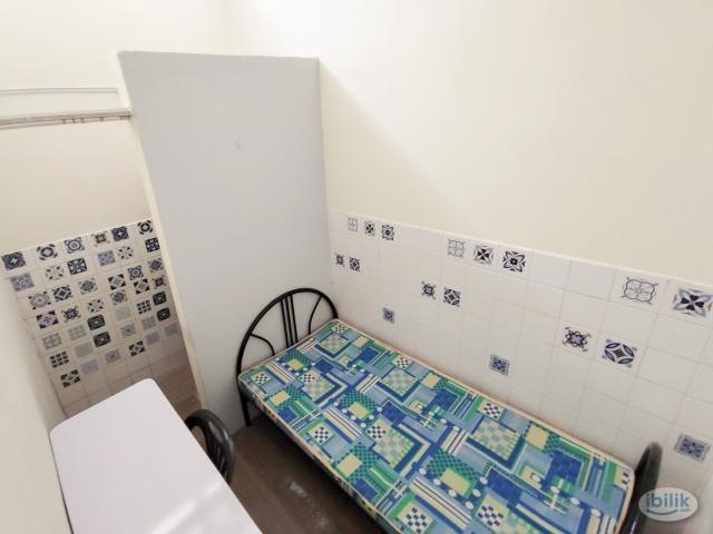 Room for rent in Petaling, Damansara Damai