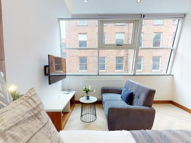 Apartment for rent in Gay Village, Manchester