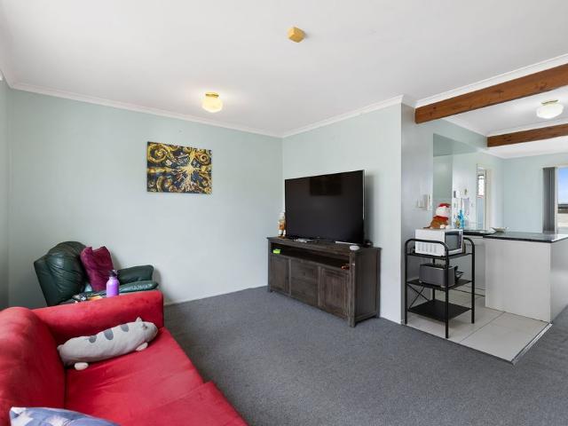 Townhouse for rent in Woody Point, Greater Brisbane