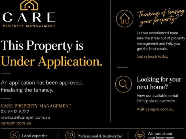 Townhouse for rent in Casey Green, Melbourne