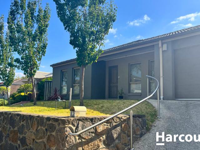 Apartment for rent in Manor Lakes, Melbourne
