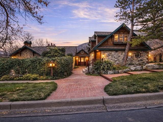 House for sale in Farmington, Utah