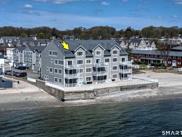 Condo for sale in Milford, Connecticut