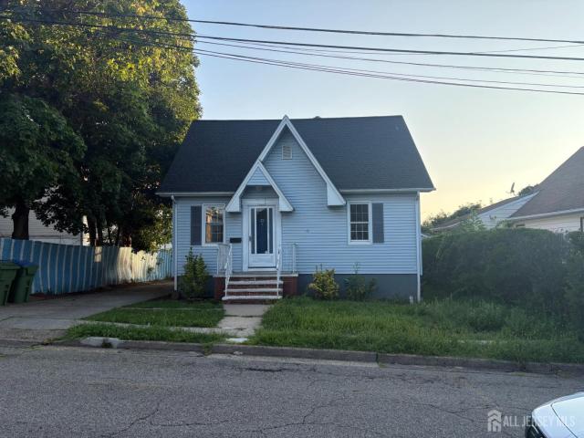 House for sale in Edison, New Jersey