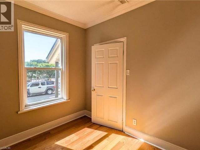 House for rent in Strathcona, Hamilton