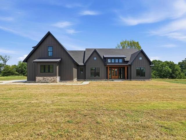 House for sale in Ark