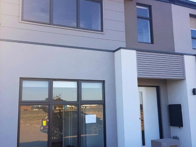 House for rent in Cloverton, Melbourne