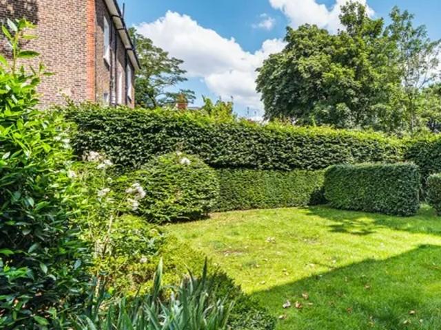 House for rent in Highbury, Greater London