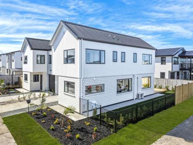 House for sale in Paremoremo