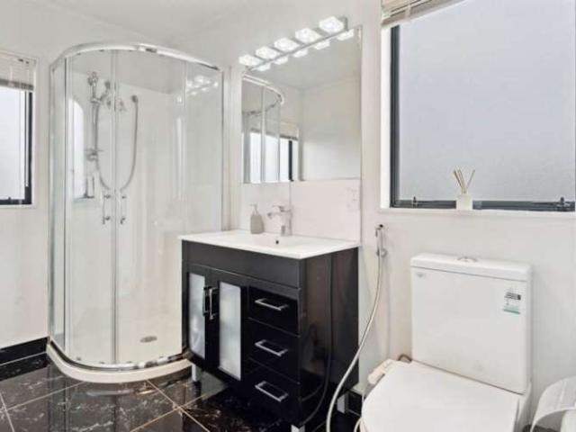 House for rent in Howick, Oroua County